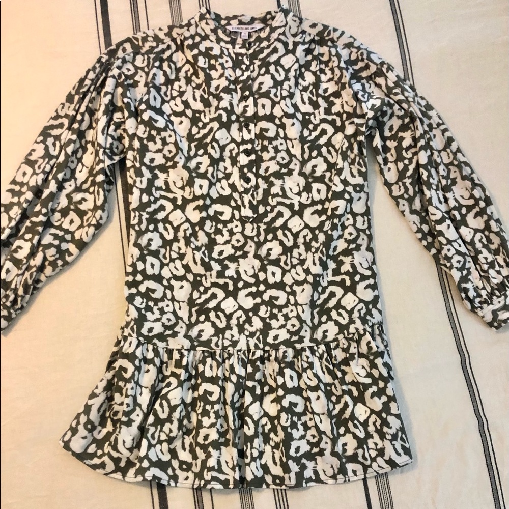Elizabeth and James dress